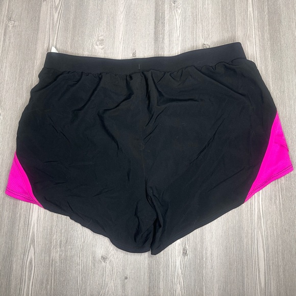 Under Armour - Fly By 2.0 - Black/Pink - Sz Medium - Picture 2 of 5